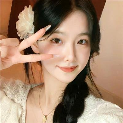 易烊千玺明星照片